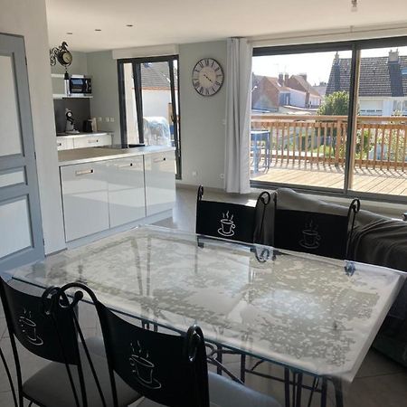 Appartement Meuble Calais Exteriör bild