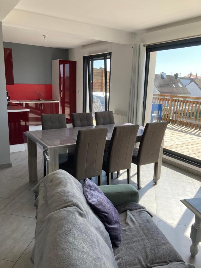 Appartement Meuble Calais Exteriör bild